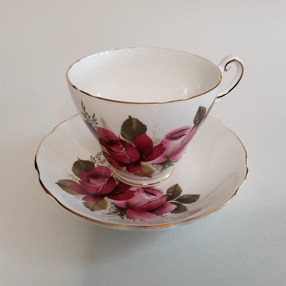 Regency English Bone China Rose Flower Teacup Tea Cup & Saucer Made in England